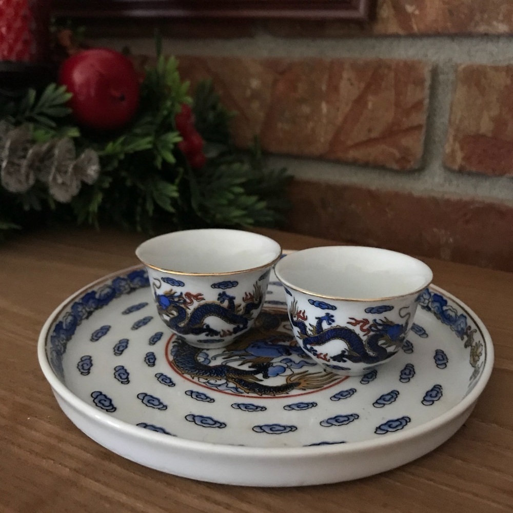 Rare Vintage 1950’s Miniature Dragon Tea Set